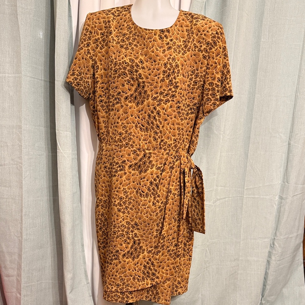 Vintage Sag Harbor Petites 16 Petite Leopard Print Shoulder Pad Dress